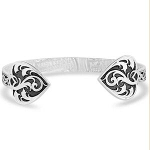 Montana Silversmiths, Ladies Ace of Hearts Cuff Bracelet